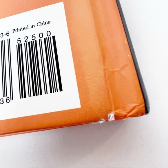 A Nation by Nation Guide to The Best World Whiskey Coffee Table Book 8 x 9.5 - Picture 8 of 16